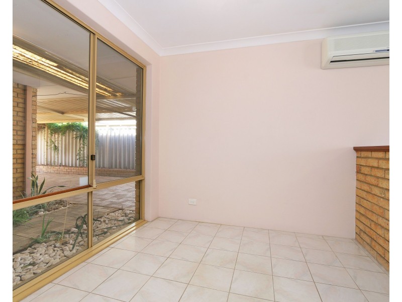 2 Kellerman Way, Gosnells WA 6110