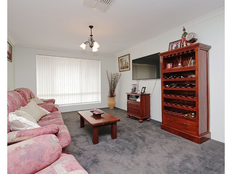 120 Wright Road, Harrisdale WA 6112