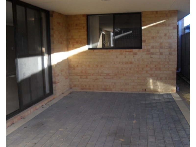 23 Jeffrey Loop, Brookdale WA 6112