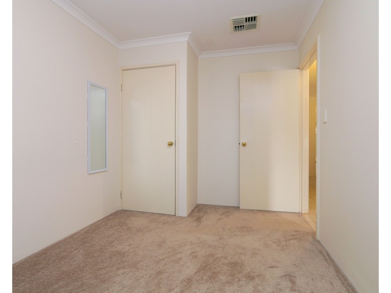 8/5 Astley Street, Gosnells WA 6110