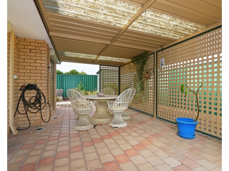 8/5 Astley Street, Gosnells WA 6110