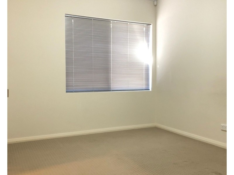 6B Pearson Street, Armadale WA 6112