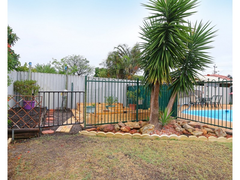 74 Stalker Road, Gosnells WA 6110