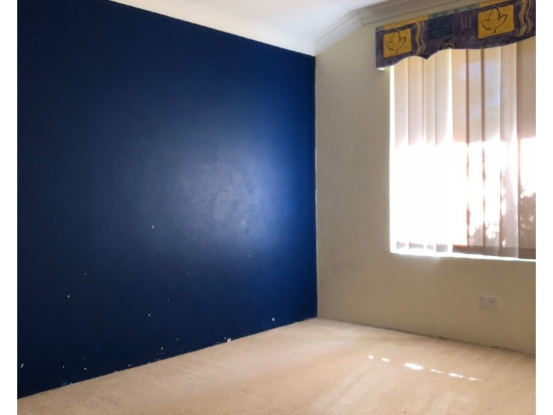 16 Waterway Cove, Seville Grove WA 6112