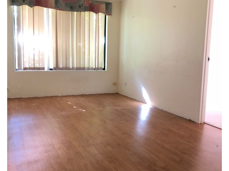 16 Waterway Cove, Seville Grove WA 6112