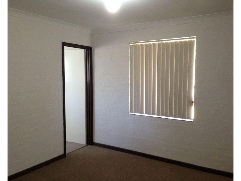 34B Eileen Street, Gosnells WA 6110