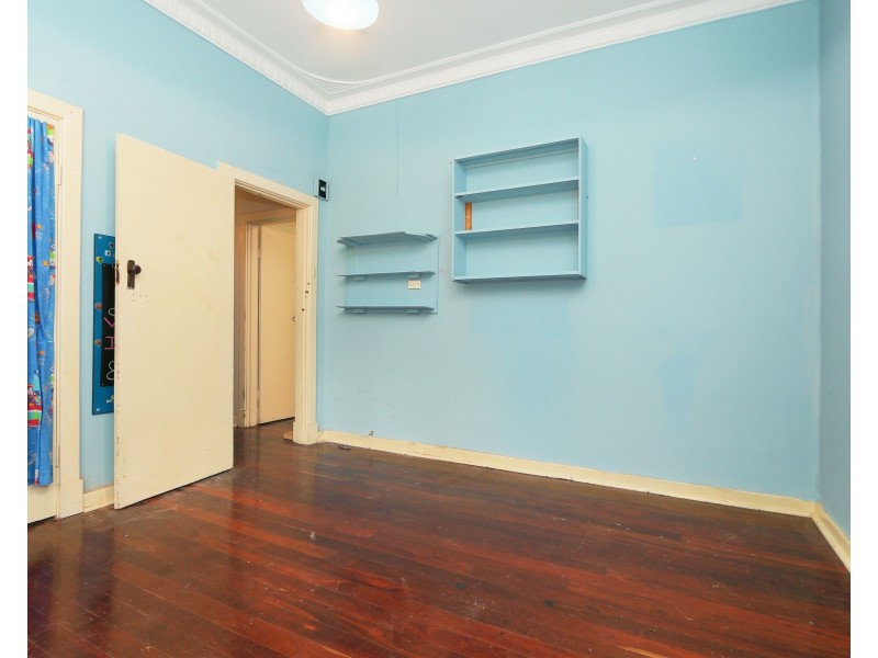 2008 Albany Highway, Maddington WA 6109