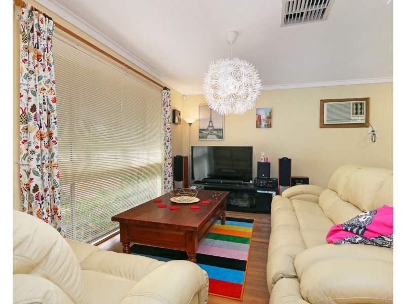 14 Hibiscus Road, Maddington WA 6109