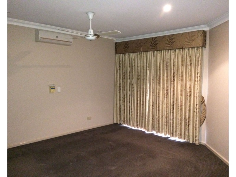 25 Rosemary Court, Huntingdale WA 6110