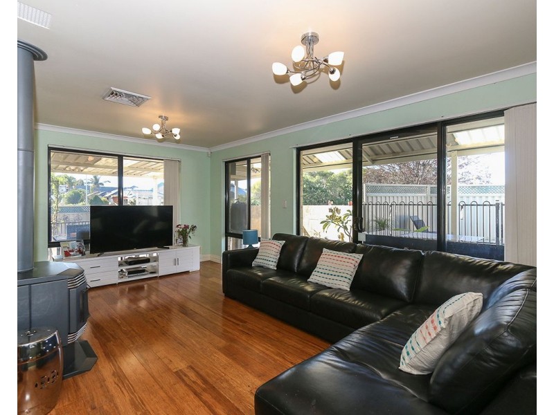 1 Nyjong Street, Kenwick WA 6107