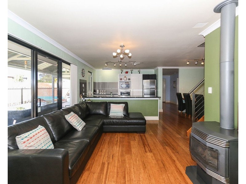 1 Nyjong Street, Kenwick WA 6107