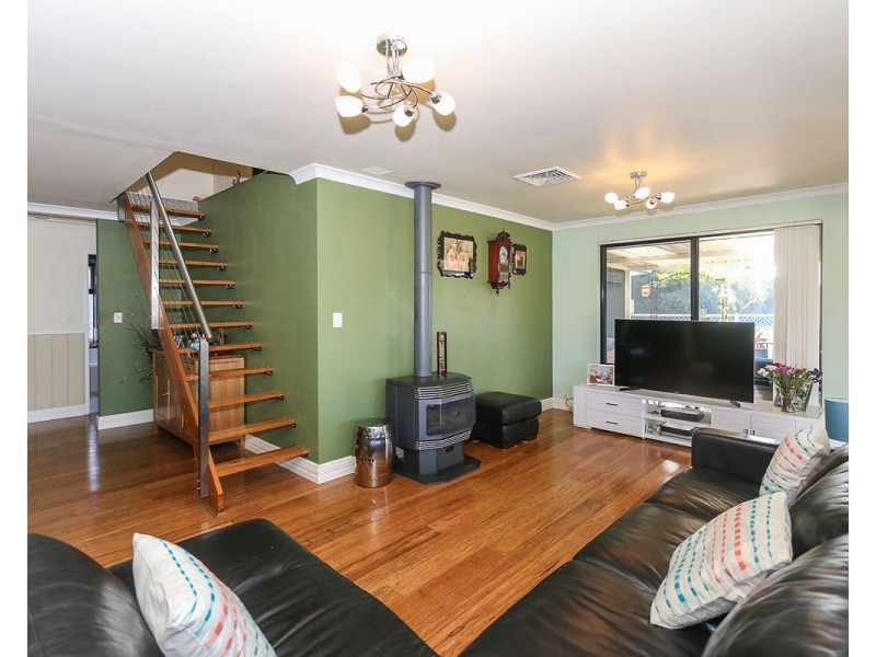 1 Nyjong Street, Kenwick WA 6107