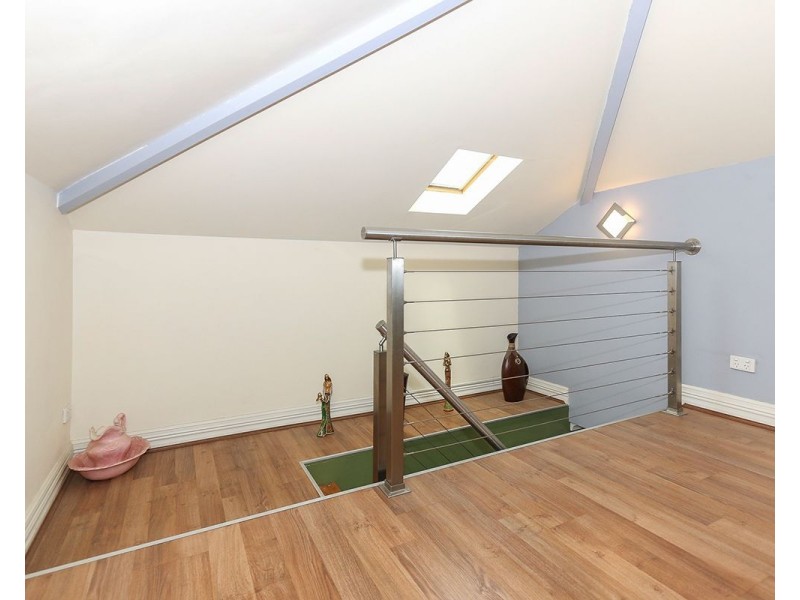 1 Nyjong Street, Kenwick WA 6107