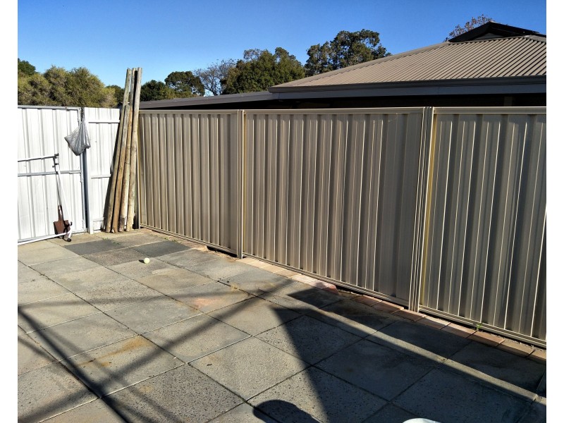 7 Teak Way, Maddington WA 6109