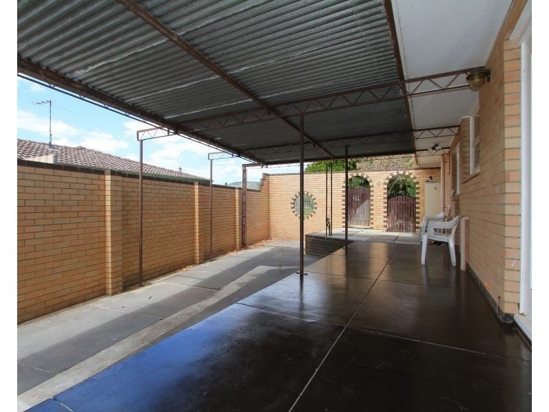 76 James Street, Gosnells WA 6110