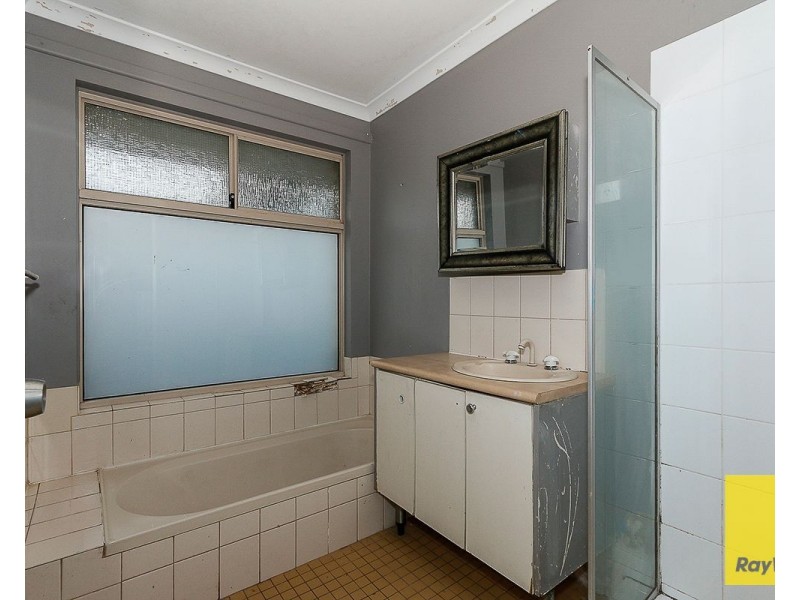 3 Greygum Rise, Kenwick WA 6107