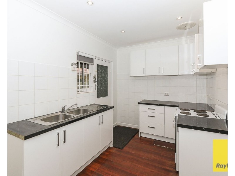 59 Hartfield Street, Queens Park WA 6107