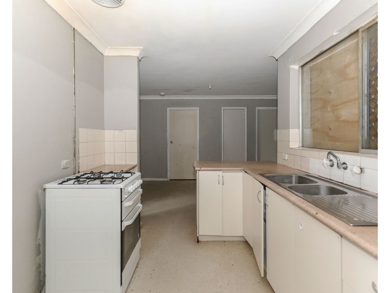 1 Nullagine Way, Gosnells WA 6110