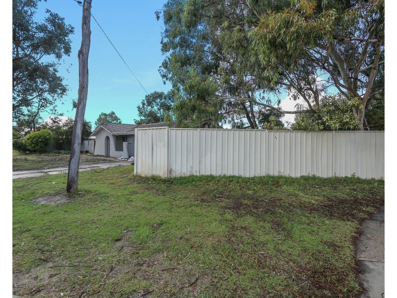 1 Nullagine Way, Gosnells WA 6110