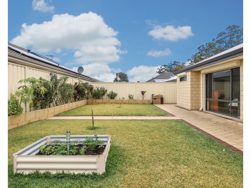 22 Malo Link, Forrestfield WA 6058