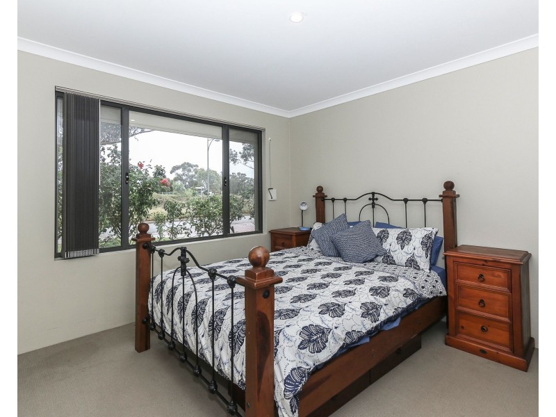 22 Malo Link, Forrestfield WA 6058