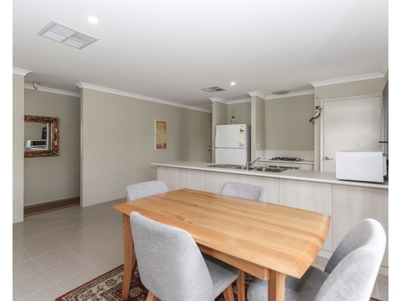 22 Malo Link, Forrestfield WA 6058