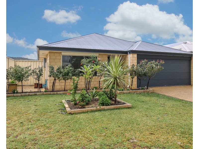 22 Malo Link, Forrestfield WA 6058