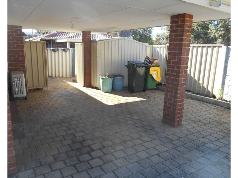 13 Community Drive, Camillo WA 6111