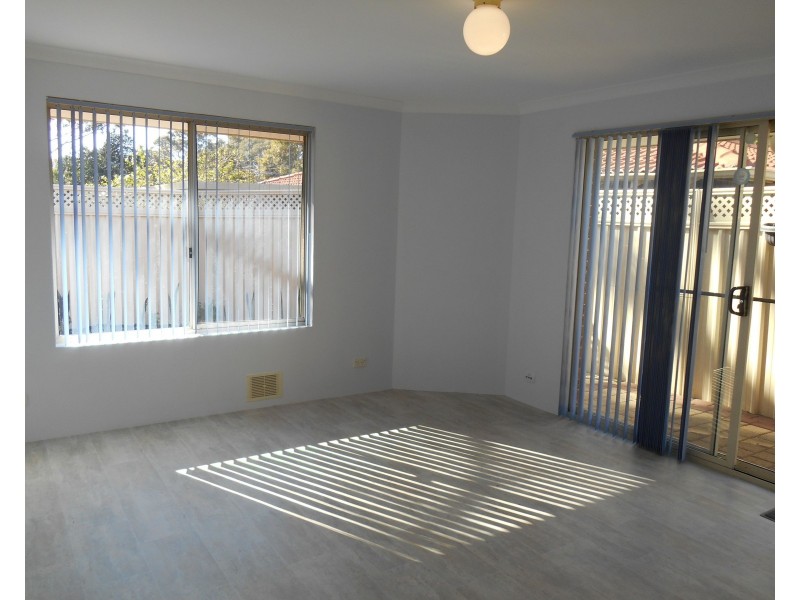 13 Community Drive, Camillo WA 6111