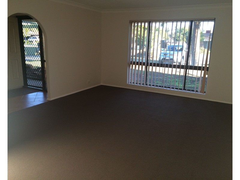 7 Rive Place, Thornlie WA 6108