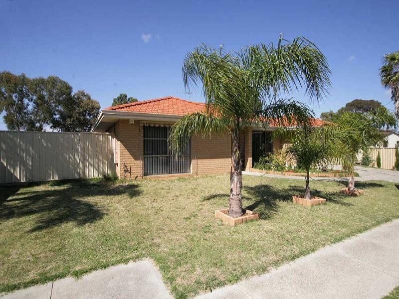 481 Bickley Road, Kenwick WA 6107