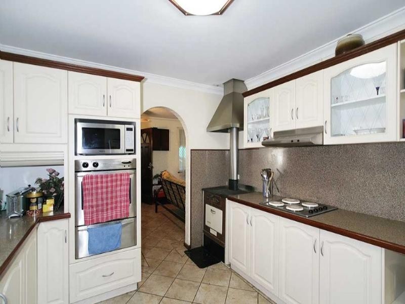 15 Yule Street, Maddington WA 6109