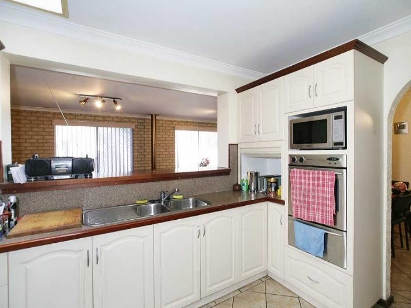 15 Yule Street, Maddington WA 6109