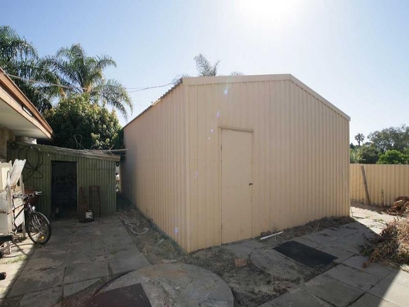 15 Yule Street, Maddington WA 6109