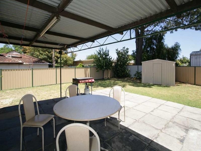 5 Birch Street, Maddington WA 6109