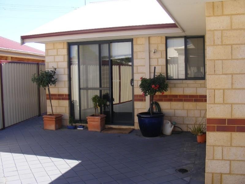 9/25 Apley Street, Maddington WA 6109