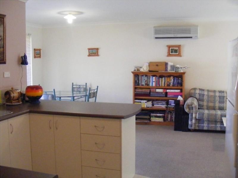 9/25 Apley Street, Maddington WA 6109