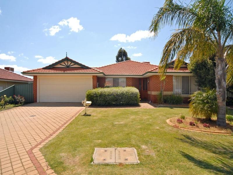 18 Thomasia Street, Huntingdale WA 6110