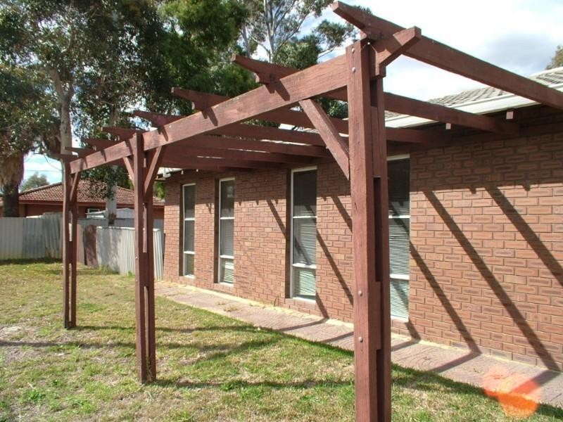 25 Carabeen Street, Maddington WA 6109