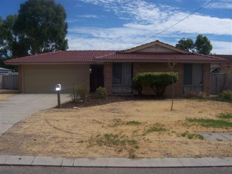 15 Jewel Court, Langford WA 6147