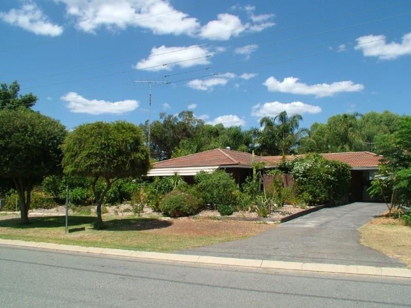 28 Harris Street, Beckenham WA 6107