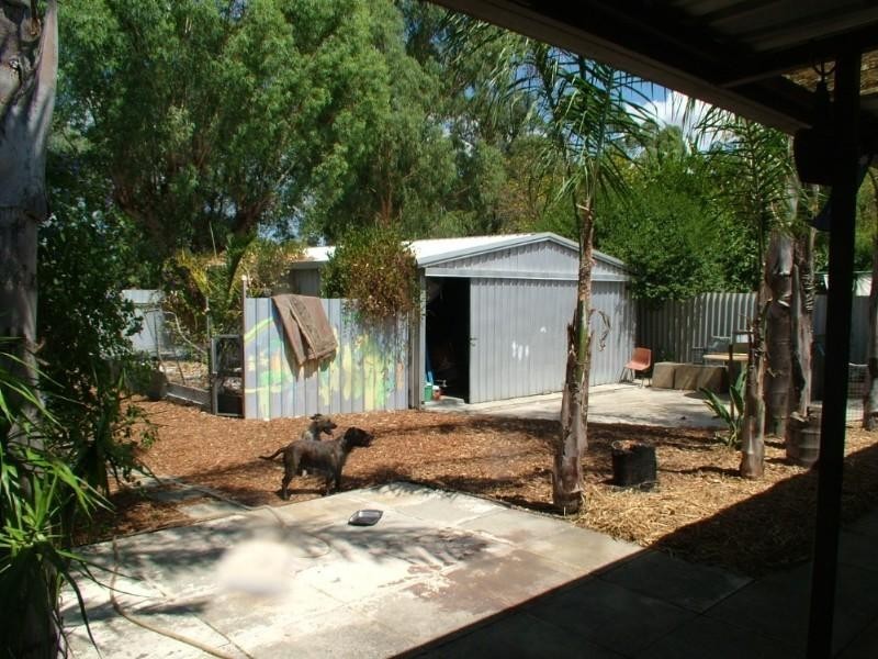 28 Harris Street, Beckenham WA 6107