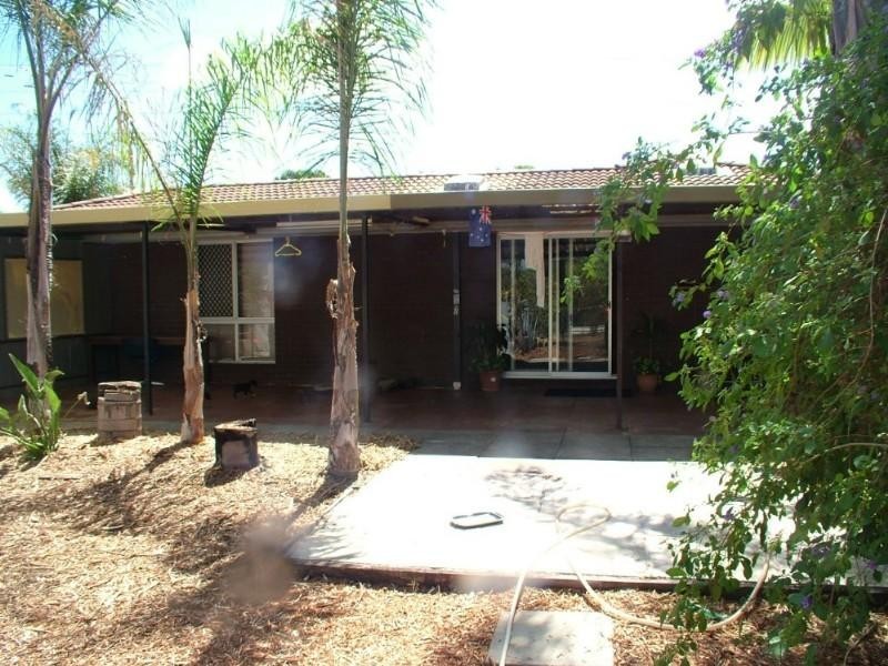 28 Harris Street, Beckenham WA 6107