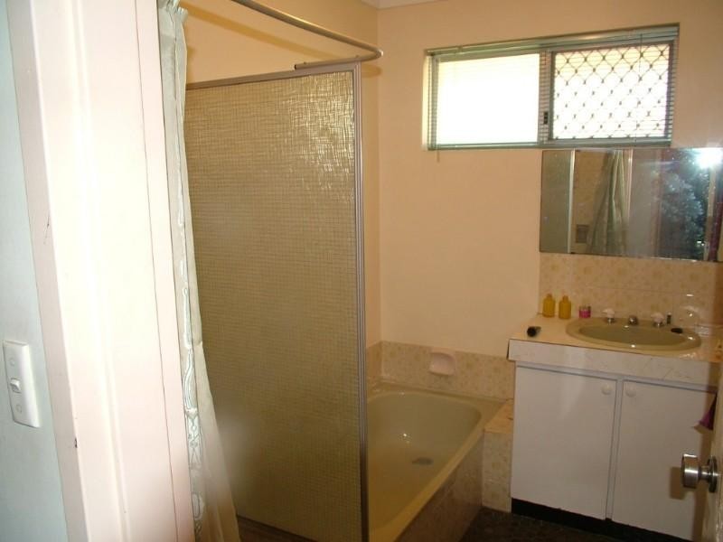 28 Harris Street, Beckenham WA 6107