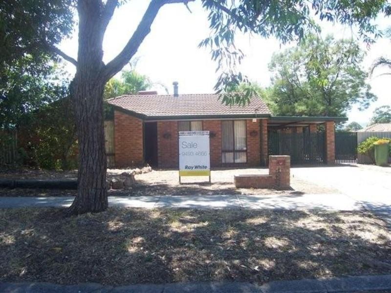 40 Ashburton Drive, Gosnells WA 6110