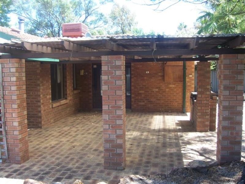 40 Ashburton Drive, Gosnells WA 6110