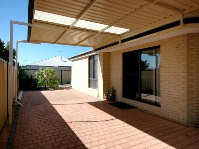 218 Warton Road, Huntingdale WA 6110