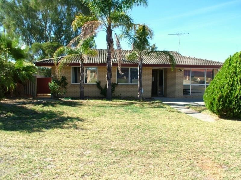 9 Roderick Close, Gosnells WA 6110