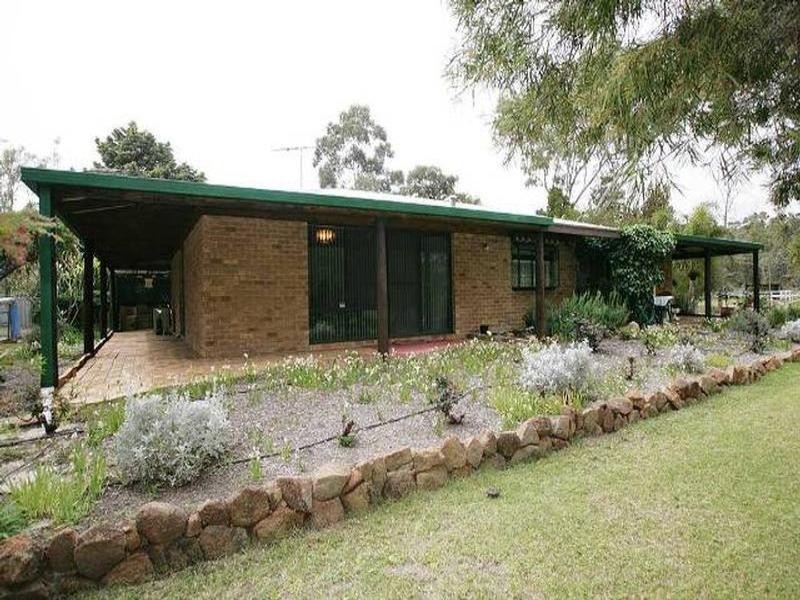 9 Pitt Road, Martin WA 6110