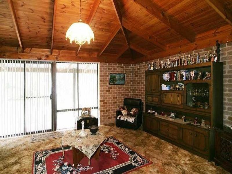 9 Pitt Road, Martin WA 6110